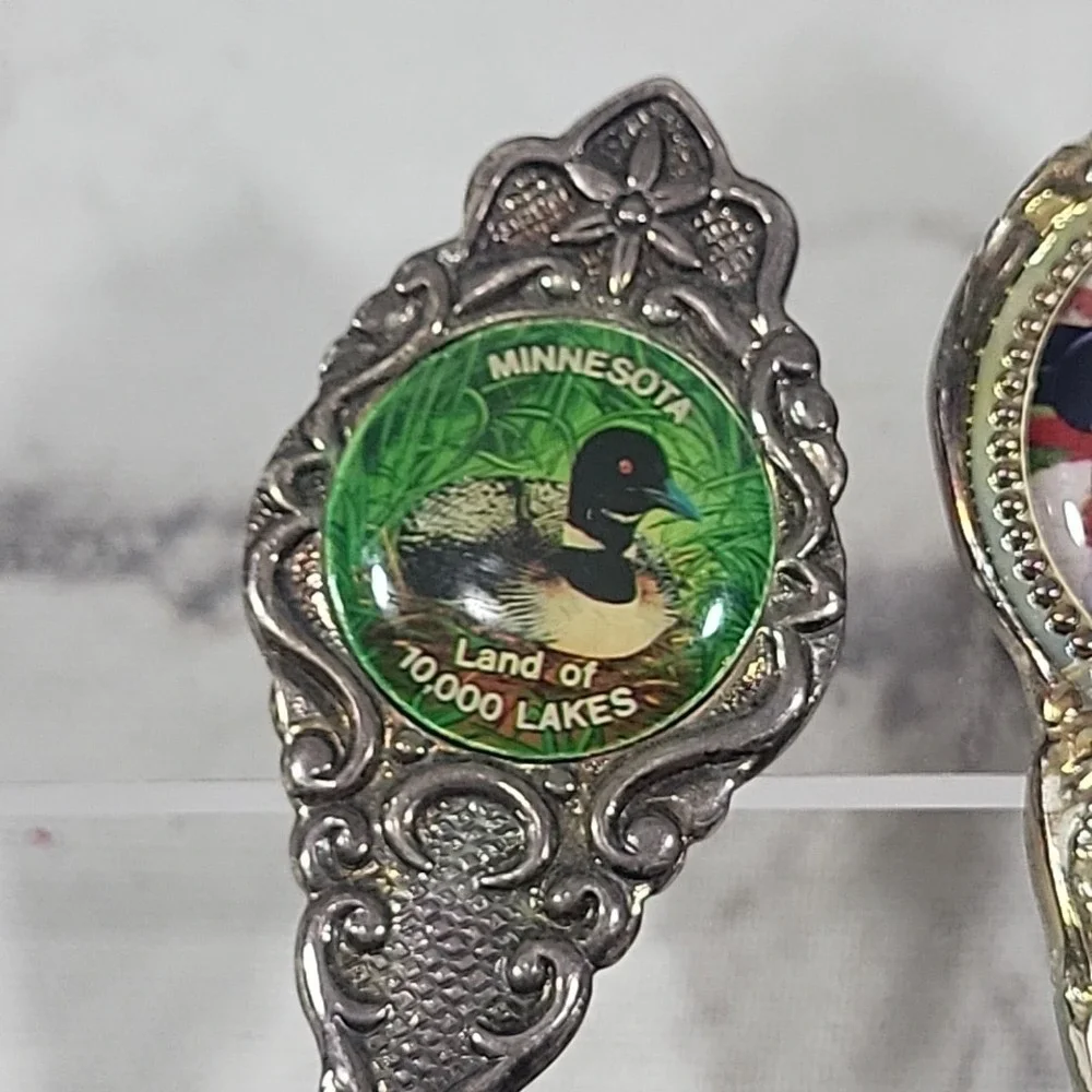 Vintage Souvenir Spoons Decorative Lot Of 3 Minnesota‎ Disneyland Reno Nevada